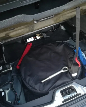 Volvo V60 cena 78900 przebieg: 117300, rok produkcji 2015 z Warszawa małe 529